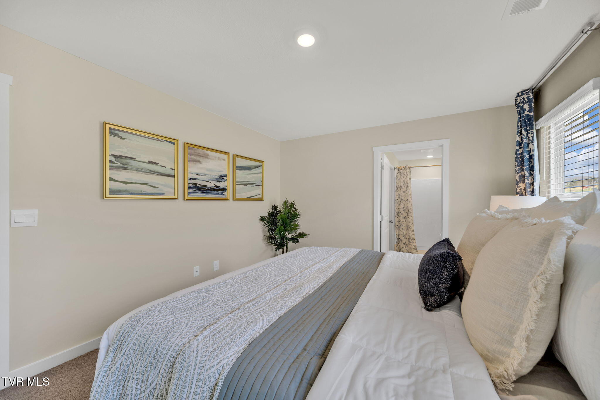 1175 Aspen Terrace Greeneville, TN 37745 - Photo 16 of 26 21-web-or-mls-DSC06509