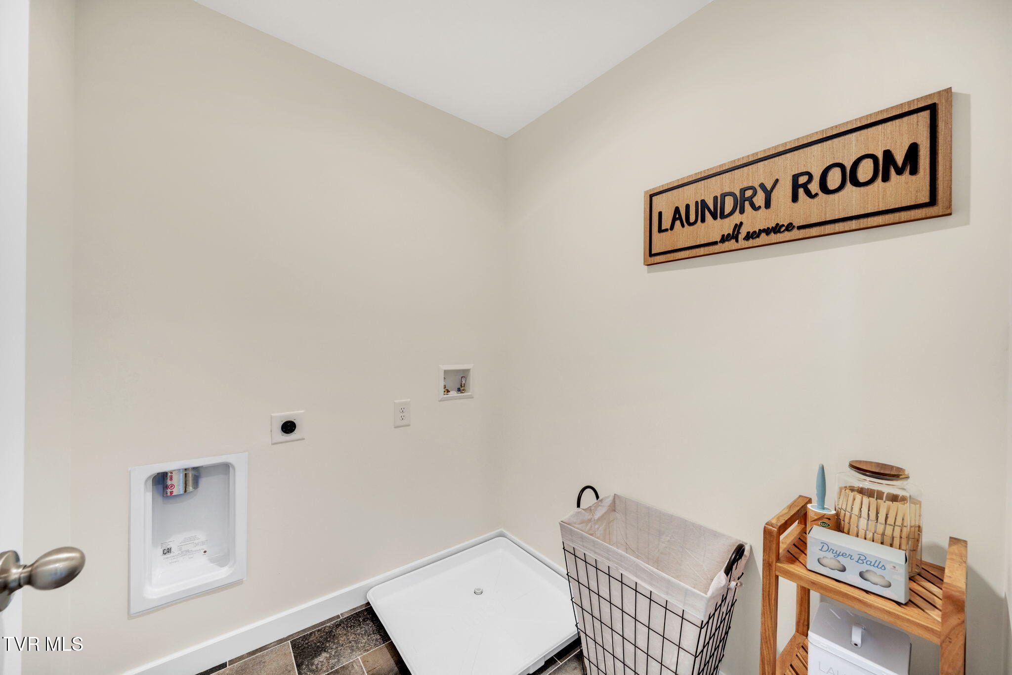 1175 Aspen Terrace Greeneville, TN 37745 - Photo 23 of 26 28-web-or-mls-DSC06528