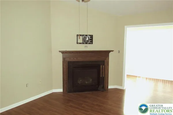 $285,000 | 1530 Harvest Drive West, Easton, PA 18040
