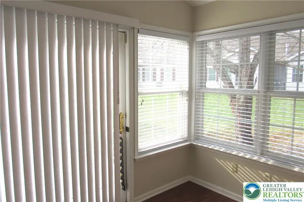 $285,000 | 1530 Harvest Drive West, Easton, PA 18040