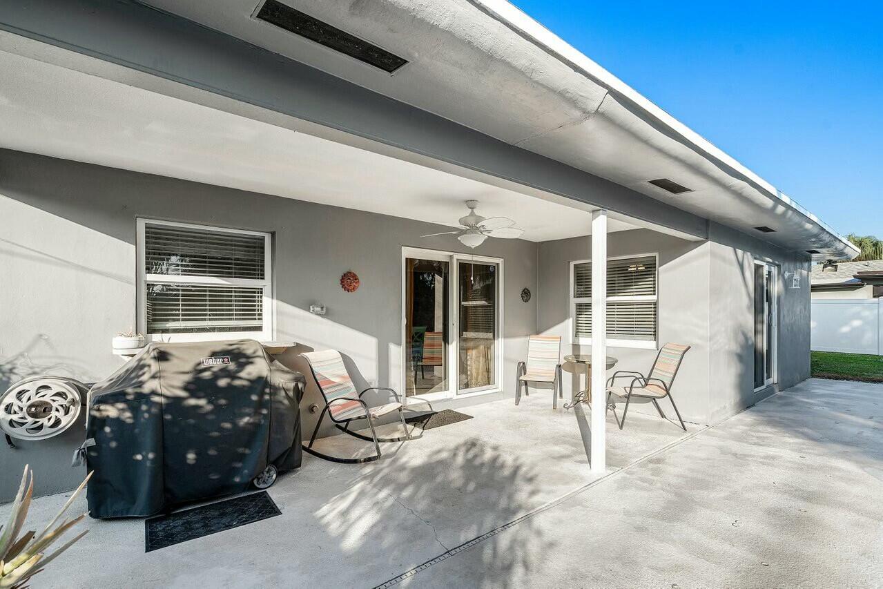 984 Southwest 5th Street Boca Raton, FL 33486 - Photo 29 of 35 tempImagewCYHqF