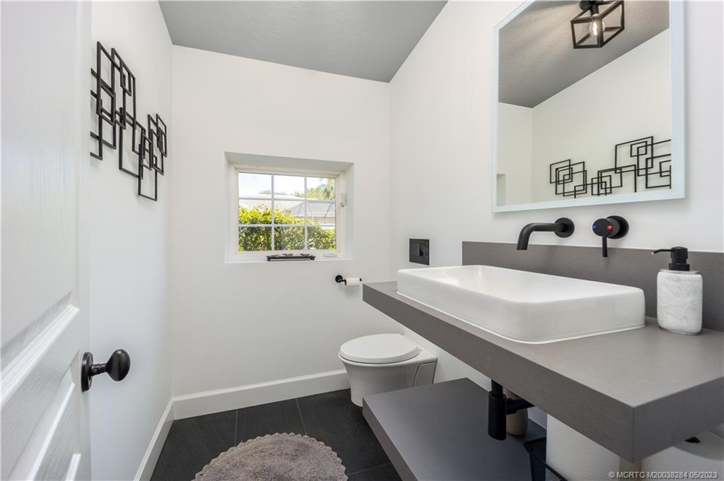 109 South Sewalls Point Road Stuart, FL 34996 - Photo 12 of 45 Gallery Image 12
