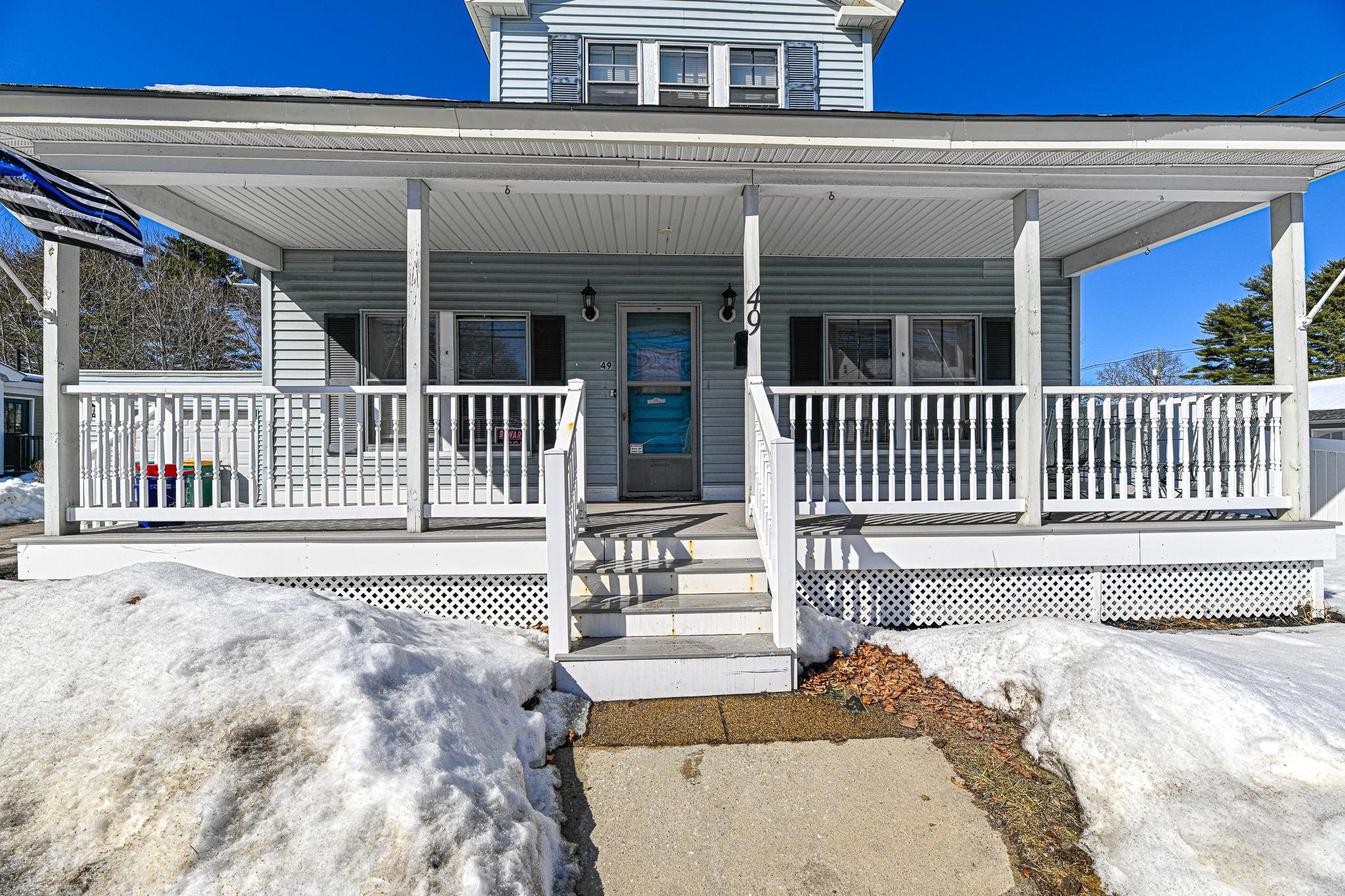 49 Washington Street Rochester, NH 03867 - Photo 3 of 35