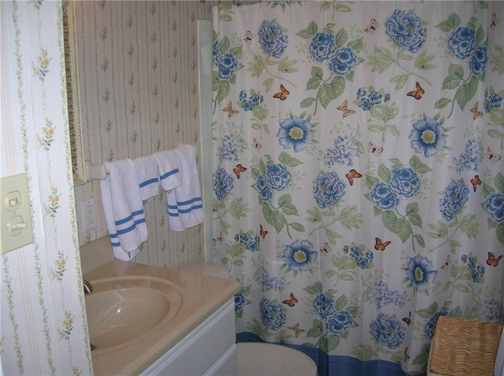 621 Quince Road Monroeville, PA 15146 - Photo 11 of 14 Gallery Image 11