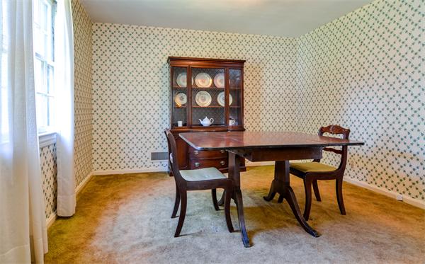 22 Barnesdale Road Natick, MA 01760 - Photo 8 of 17 Gallery Image 8