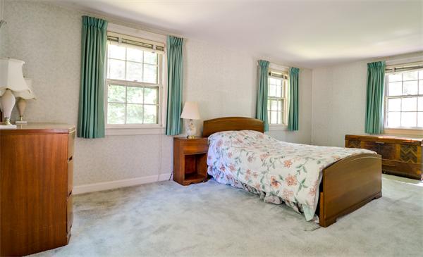 22 Barnesdale Road Natick, MA 01760 - Photo 10 of 17 Gallery Image 10