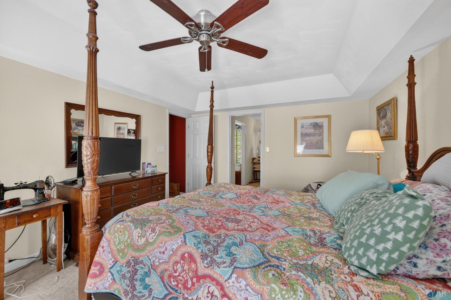 24 Queen Regent Court Blue Ridge, VA 24064 - Photo 22 of 73