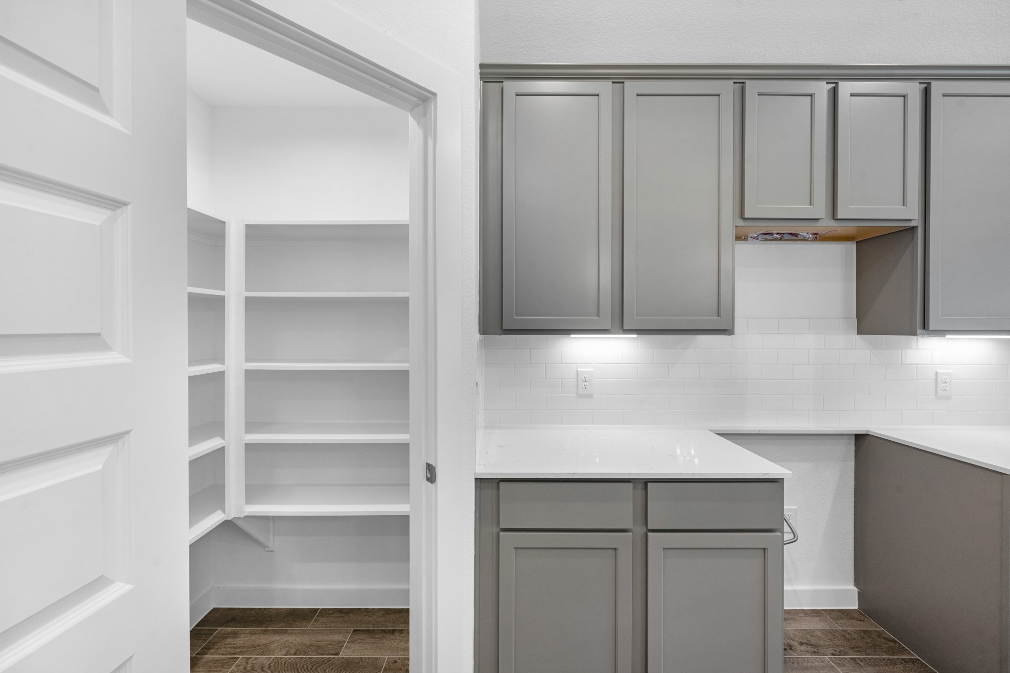 3110 Spitfire Drive Rosenberg, TX 77471 - Photo 6 of 34