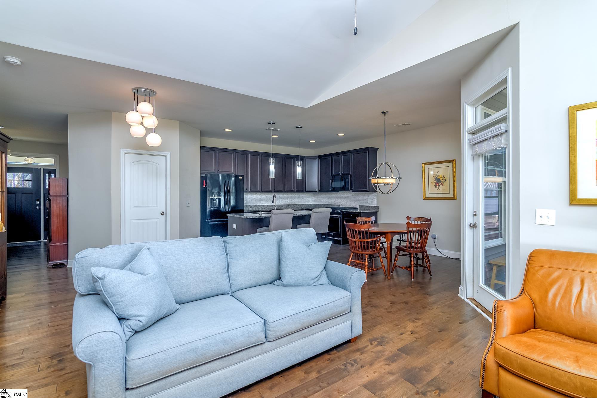 116 Hidden Springs Lane Taylors, SC 29687 - Photo 3 of 35