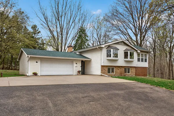 $499,900 | 10745 Ginseng Lane, Hanover, MN 55341