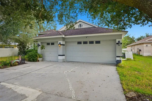 $365,900 | 4194 Copper Hill Drive, Spring Hill, FL 34609