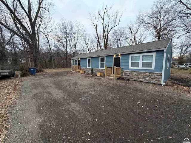 $320,000 | 919 Oak Street, Eudora, KS 66025