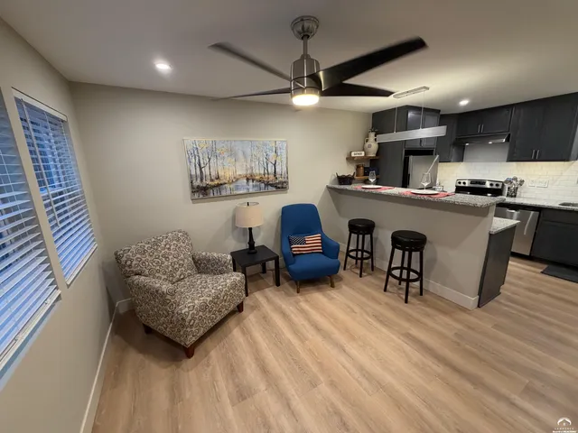 $320,000 | 919 Oak Street, Eudora, KS 66025