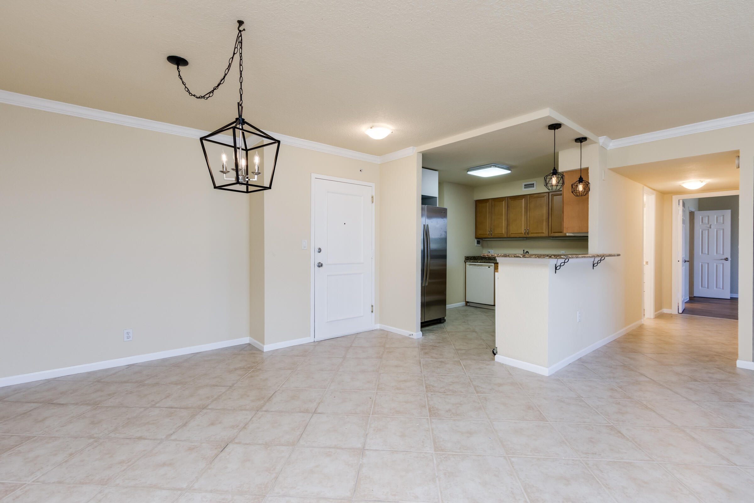 1000 Spanish River Road, Unit 4G Boca Raton, FL 33432 - Photo 13 of 51 Dining