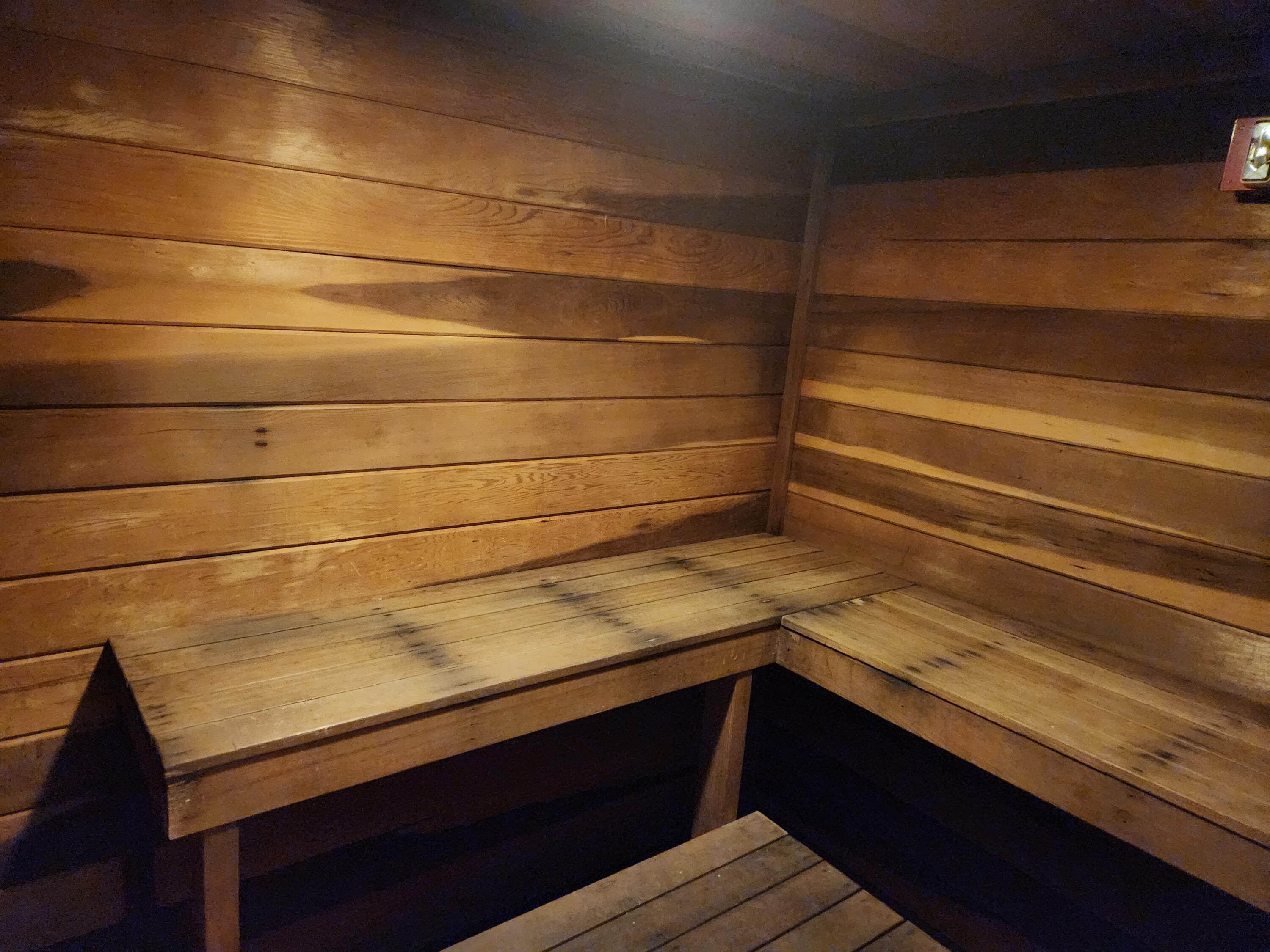 1000 Spanish River Road, Unit 4G Boca Raton, FL 33432 - Photo 38 of 51 Sauna