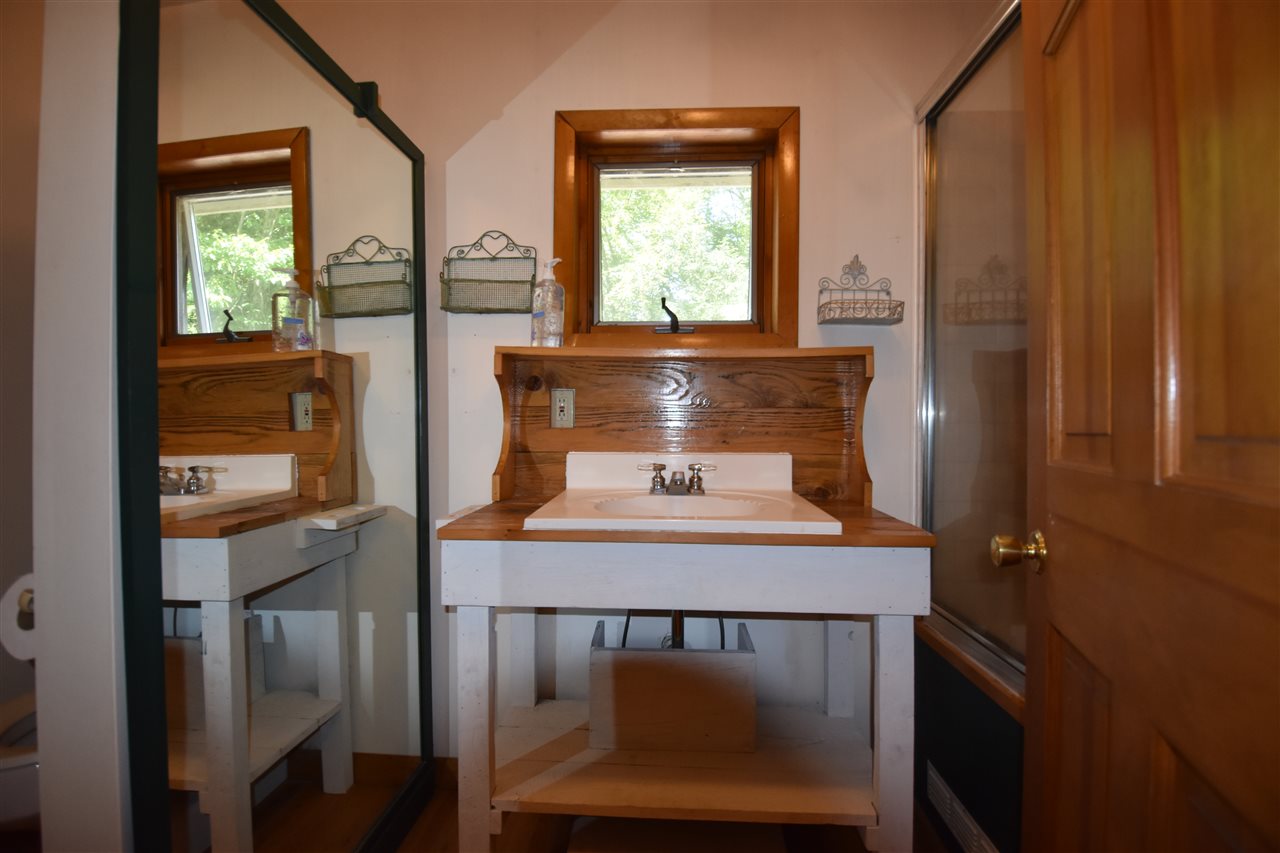 1057 Upper Notch Road Bristol, VT 05443 - Photo 10 of 40 Gallery Image 10