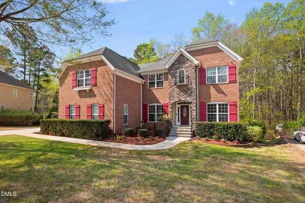 $875,000 | 110 Vintage Hill Circle, Apex, NC 27539