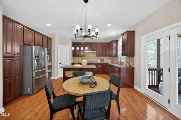 $875,000 | 110 Vintage Hill Circle, Apex, NC 27539