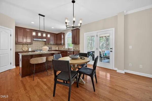 $875,000 | 110 Vintage Hill Circle, Apex, NC 27539