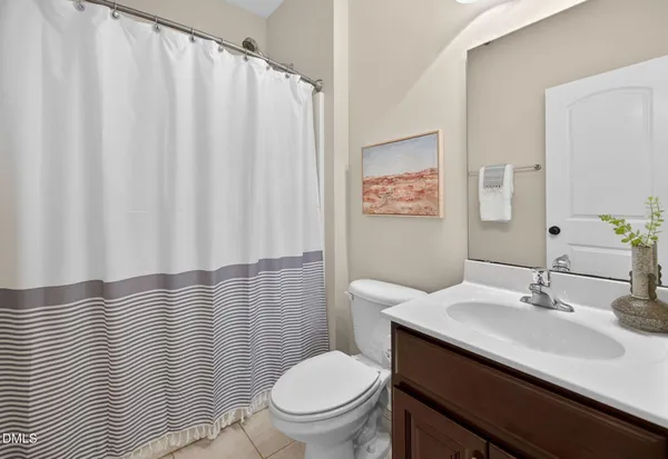 $875,000 | 110 Vintage Hill Circle, Apex, NC 27539