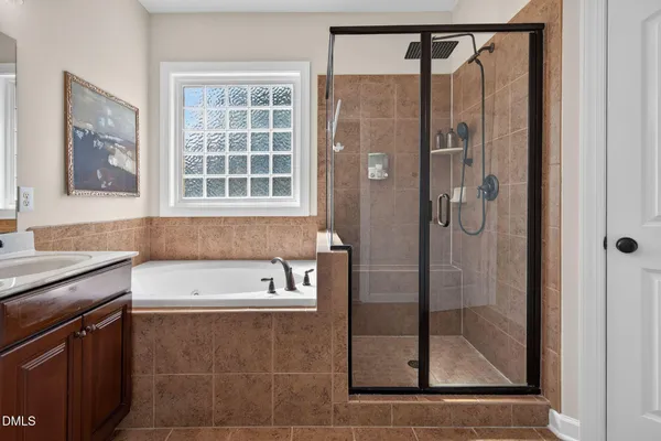 $875,000 | 110 Vintage Hill Circle, Apex, NC 27539