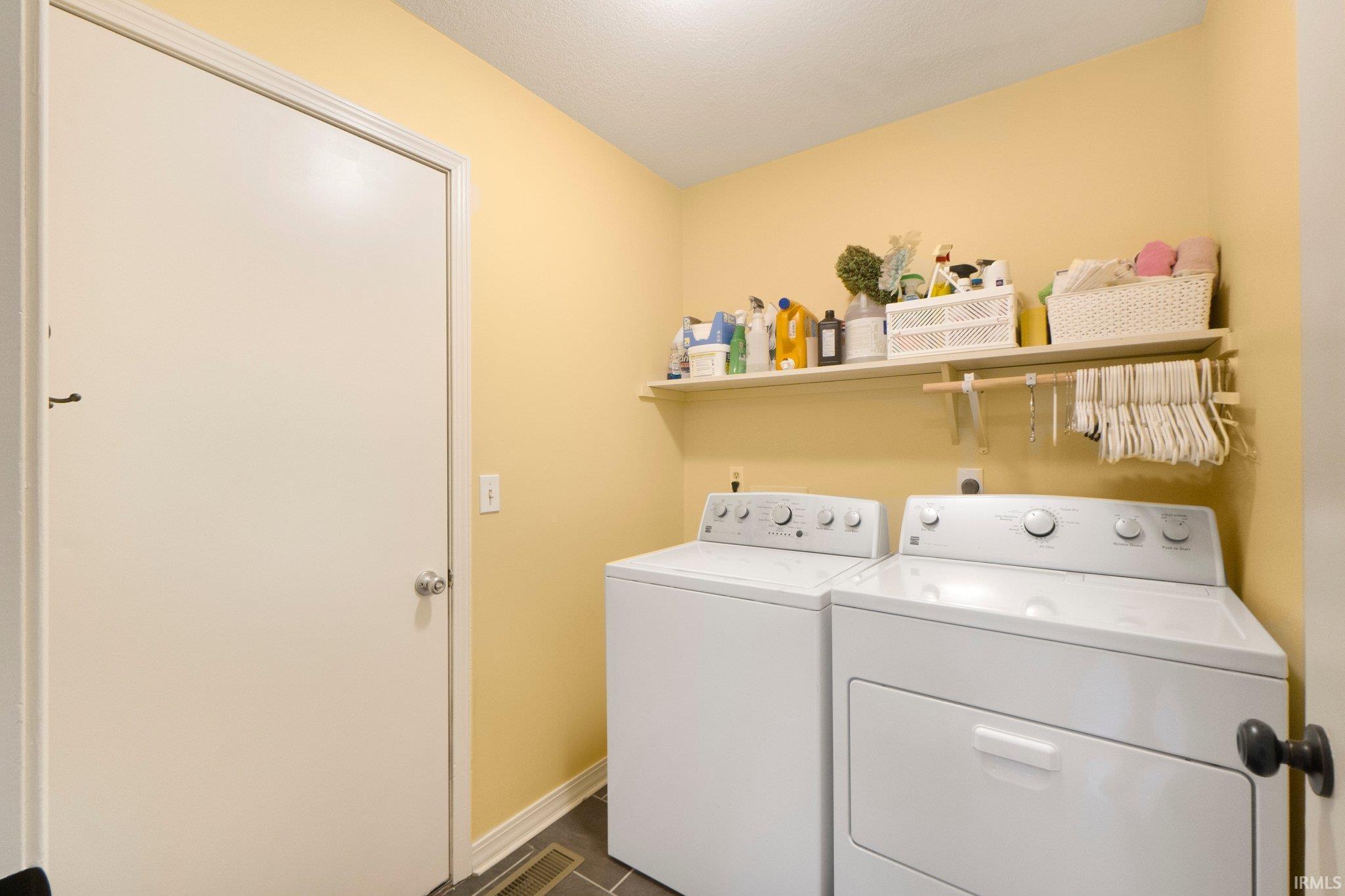 11724 Coldwater Road Fort Wayne, IN 46845 - Photo 19 of 35 Gallery Image 19