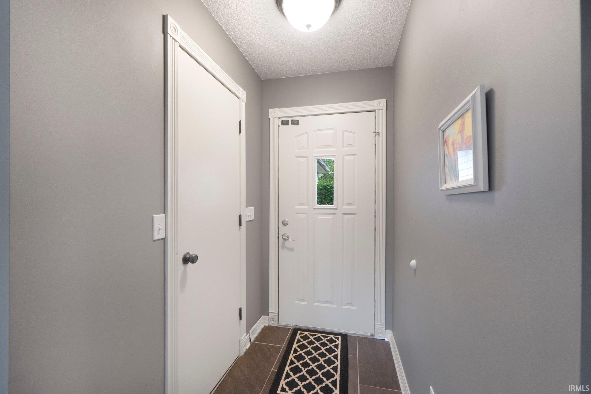 11724 Coldwater Road Fort Wayne, IN 46845 - Photo 21 of 35 Gallery Image 21
