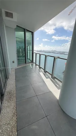 $4,500 | Biscayne Beach, Miami, FL 33137