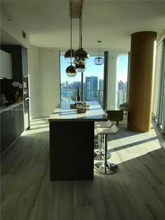 $4,500 | Biscayne Beach, Miami, FL 33137