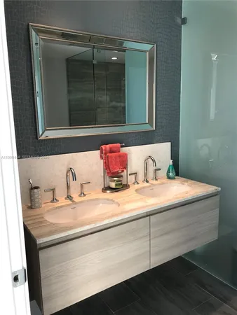 $4,500 | Biscayne Beach, Miami, FL 33137