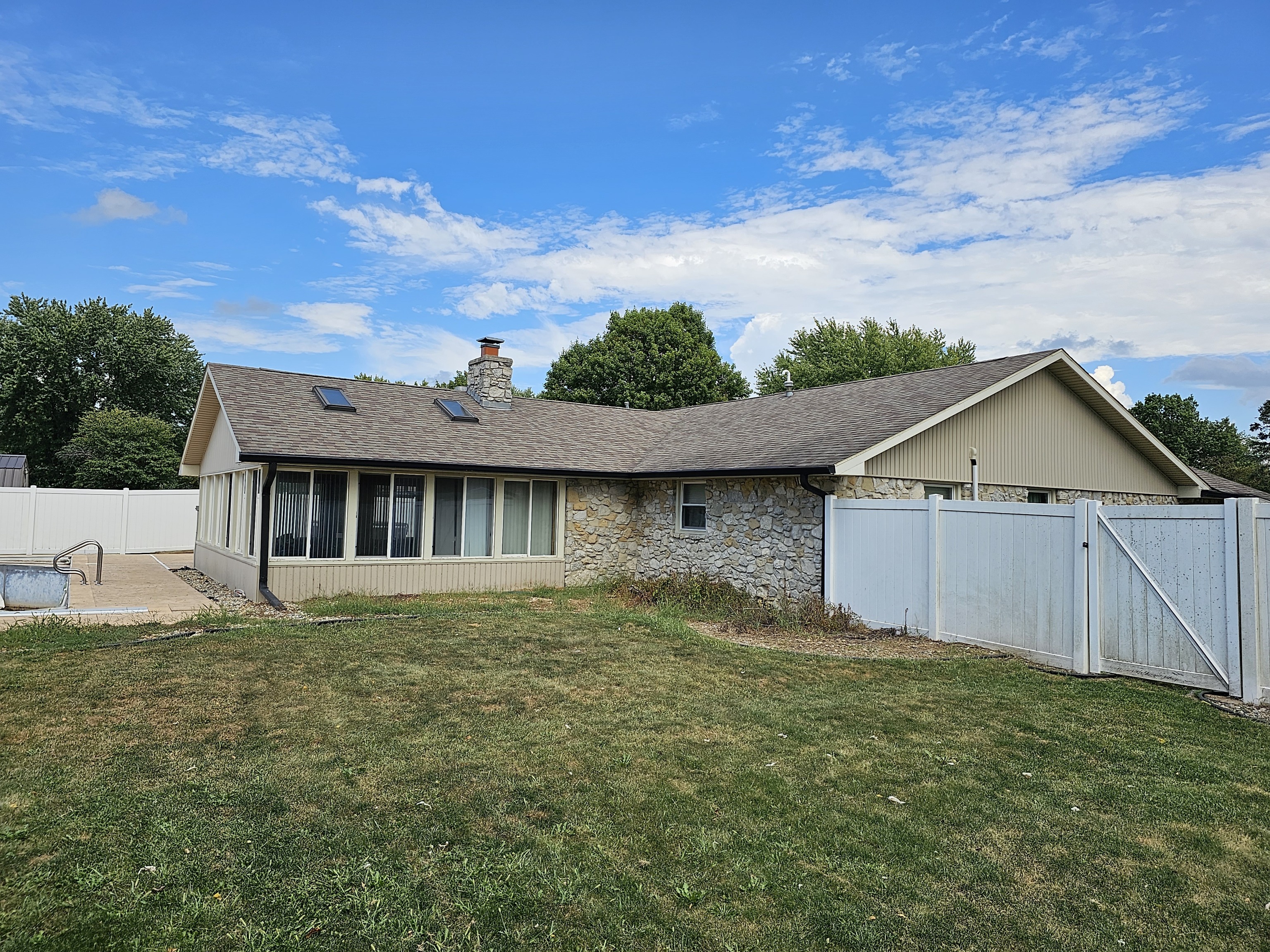 2231 Tartan Road Anderson, IN 46012 - Photo 5 of 34 Gallery Image 5