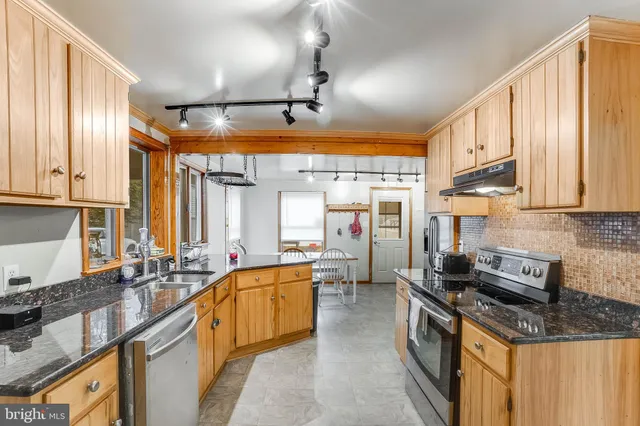 $359,000 | 10057 Middleford Road, Seaford, DE 19973