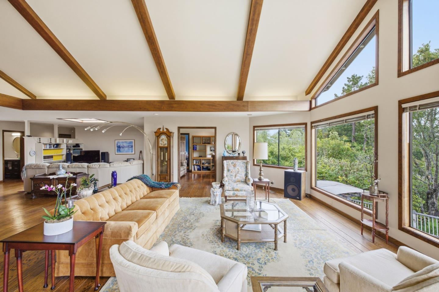 1407 Carlton Road Hillsborough, CA 94010 - Photo 15 of 28