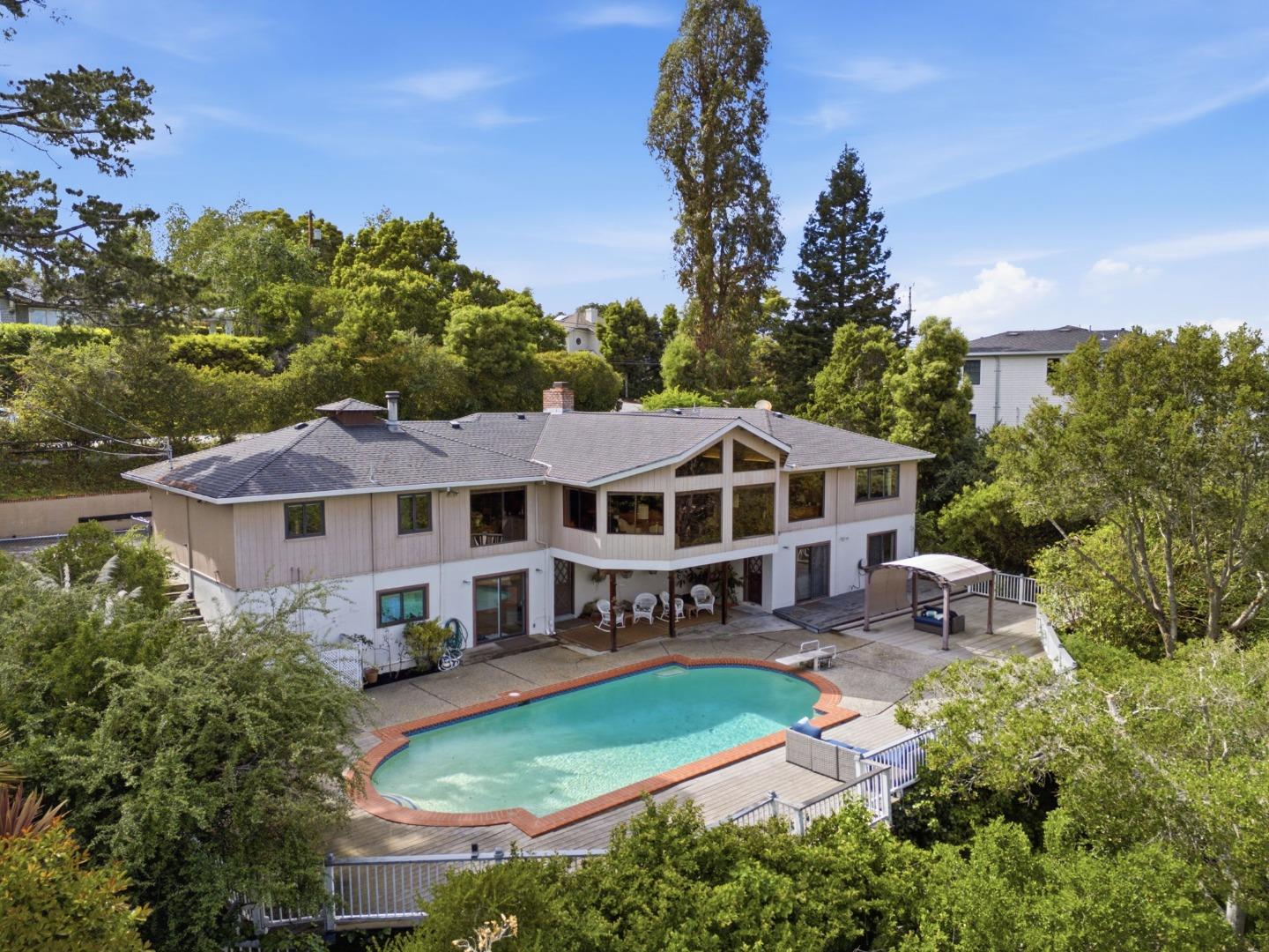 1407 Carlton Road Hillsborough, CA 94010 - Photo 6 of 28