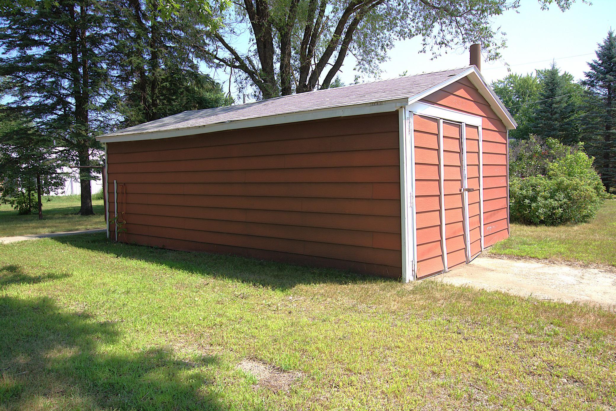 414 Cleveland Street Southwest Staples, MN 56479 - Photo 15 of 16 Gallery Image 15