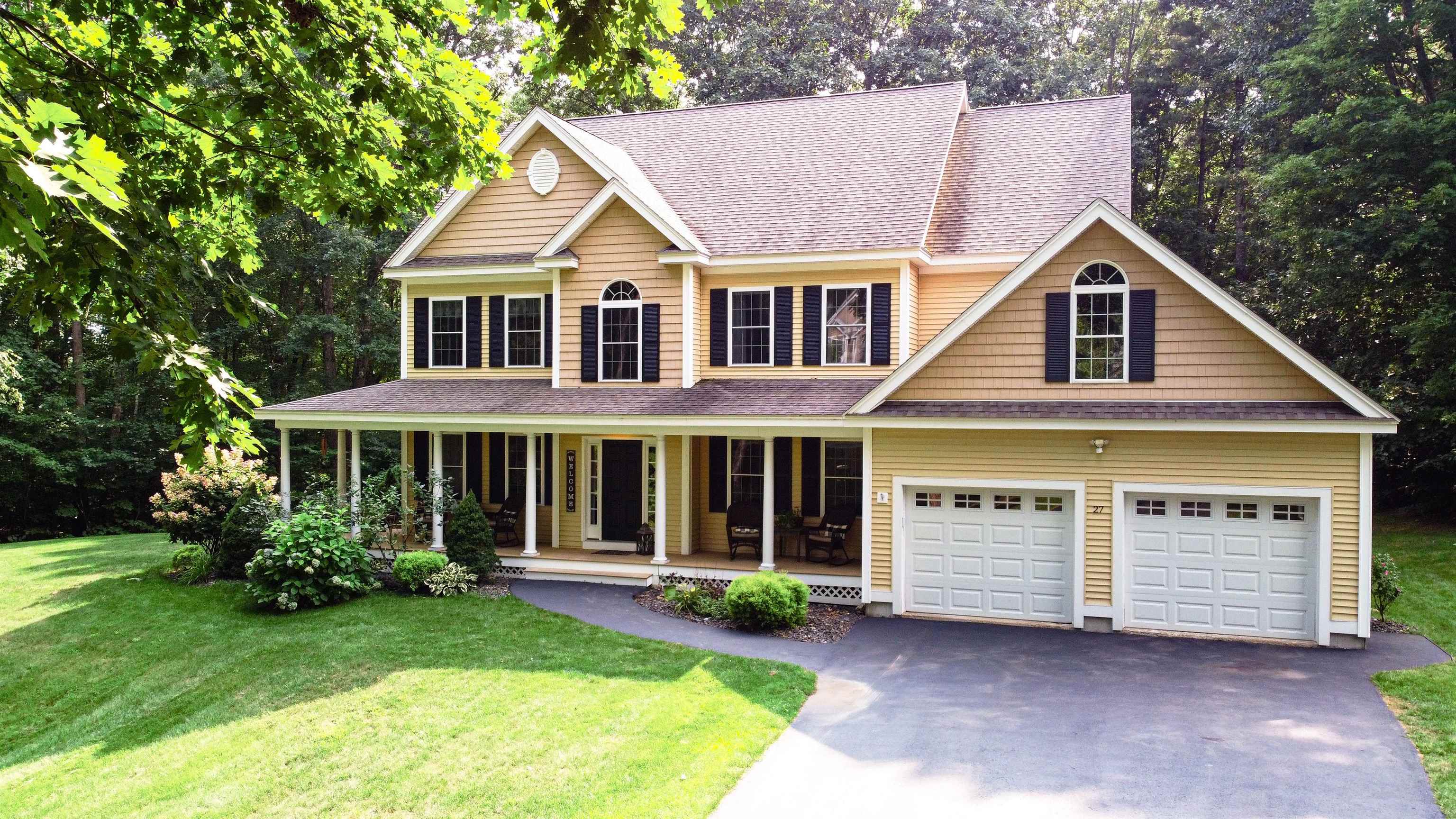 27 Cardiff Road Windham, NH 03087 - Photo 1 of 35