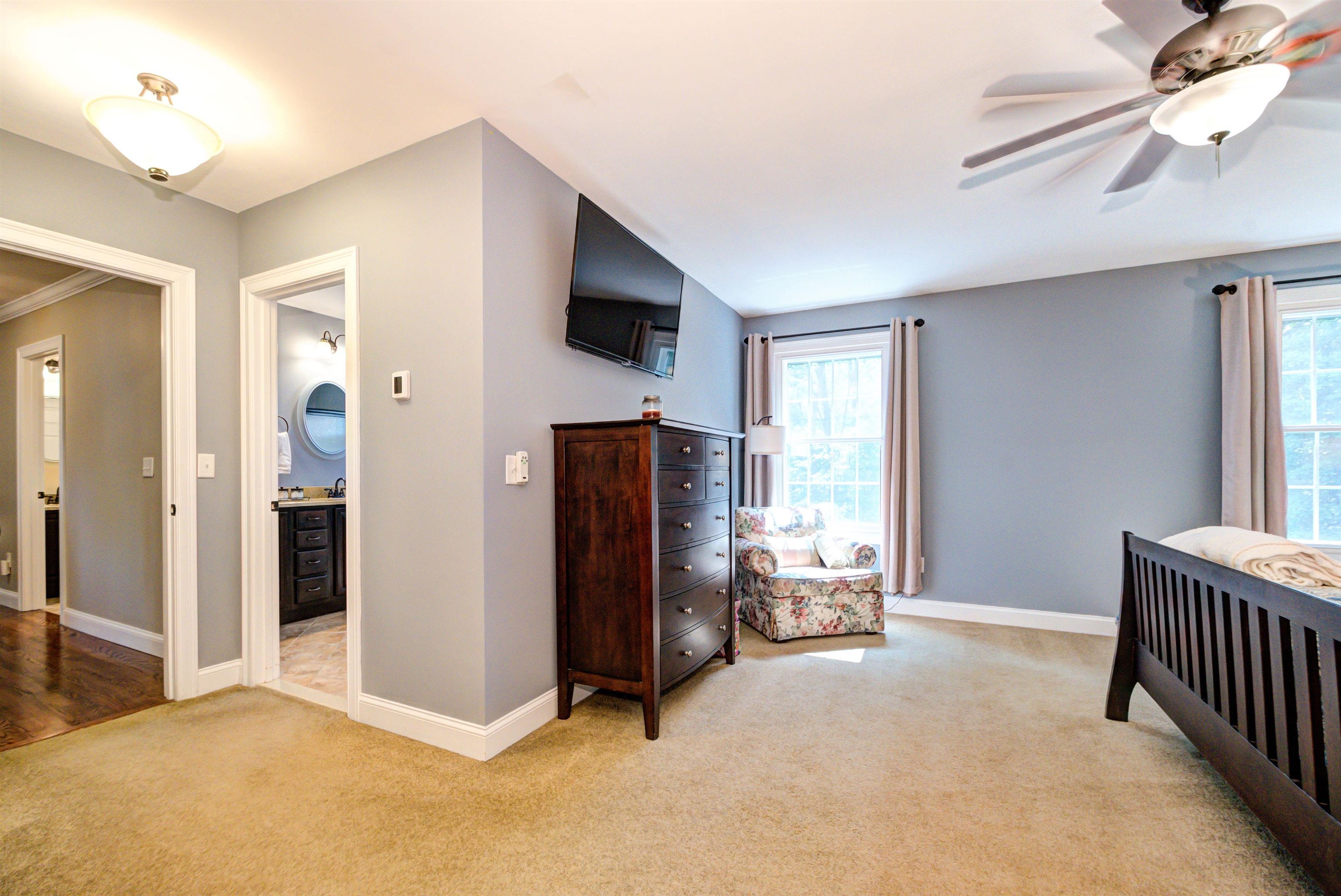 27 Cardiff Road Windham, NH 03087 - Photo 14 of 35