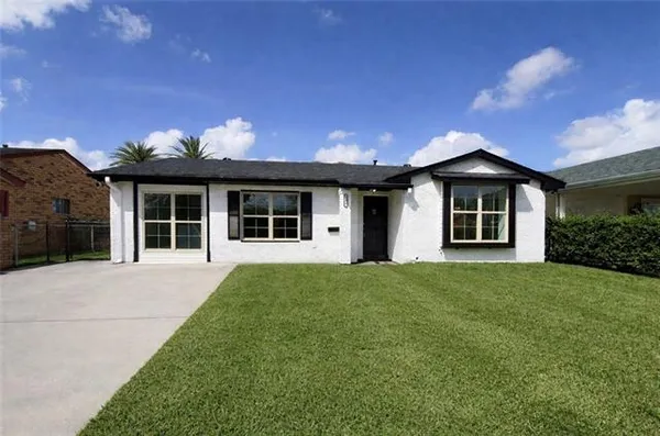 $220,000 | 117 Morgan Court, Westwego, LA 70094