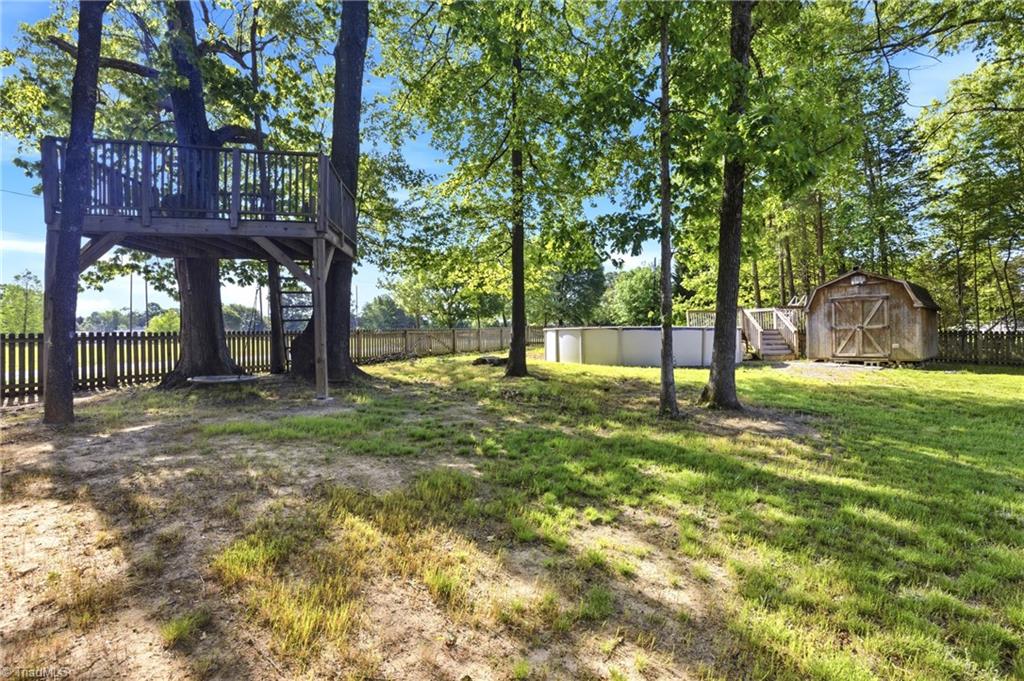 3337 Timberwolf Avenue High Point, NC 27265 - Photo 36 of 46 Gallery Image 36