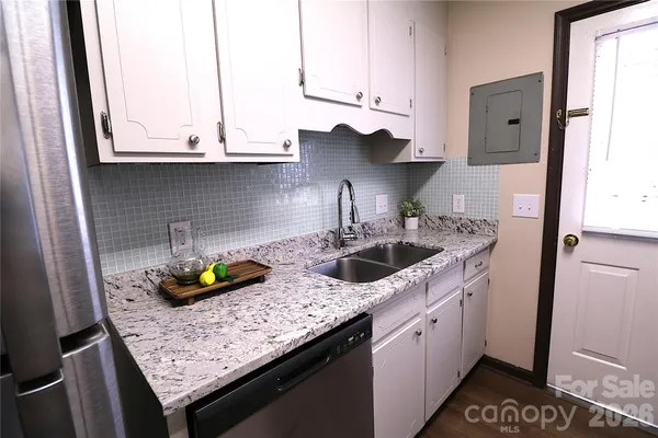 $114,000 | 525 Southwest 12th Street Southwest, Unit 29, Hickory, NC 28602