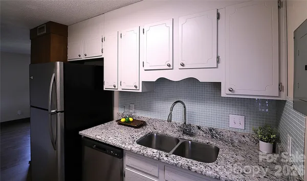 $114,000 | 525 Southwest 12th Street Southwest, Unit 29, Hickory, NC 28602