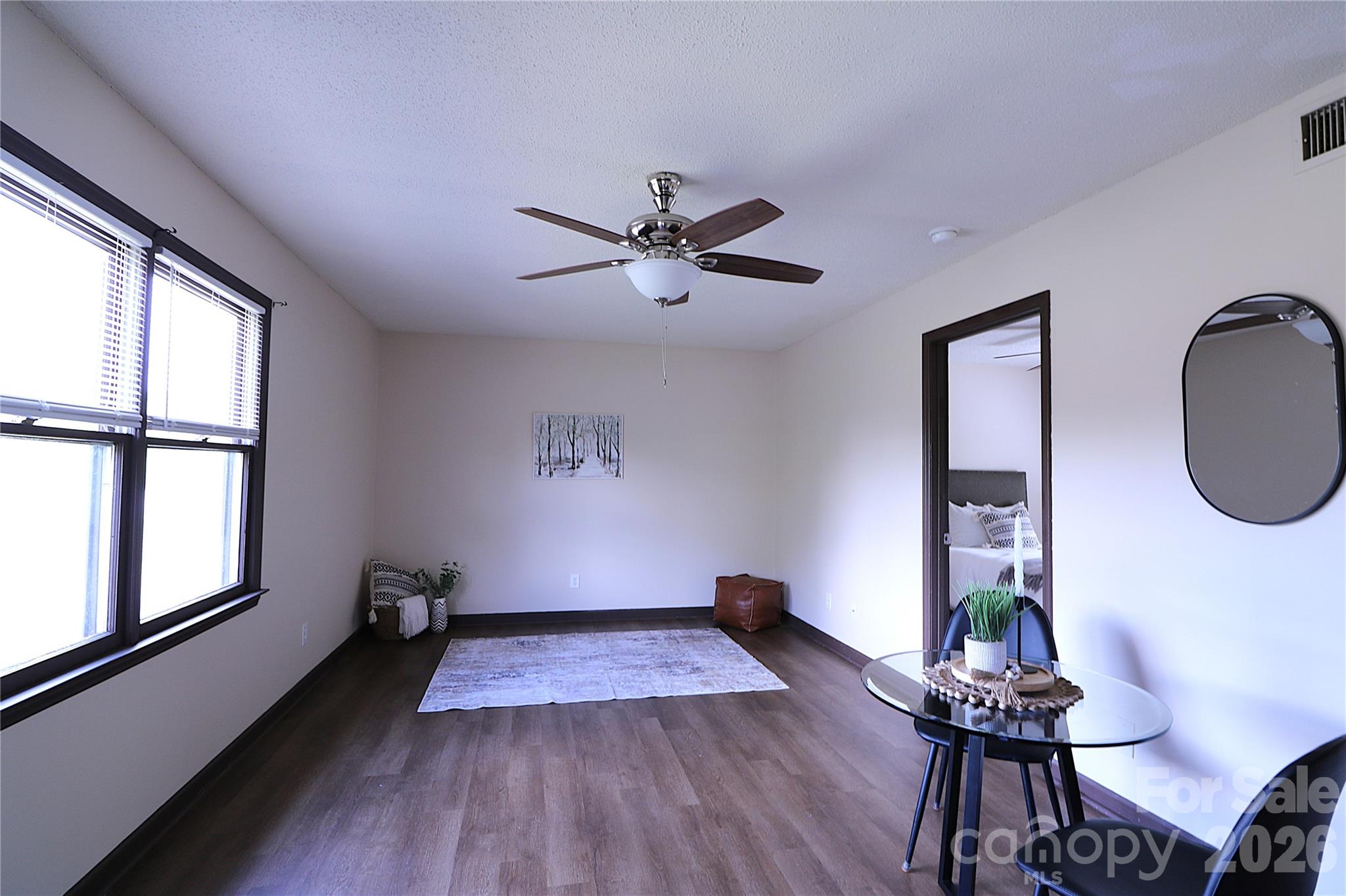 525 Southwest 12th Street Southwest, Unit 29 Hickory, NC 28602 - Photo 5 of 20 a very nice looking room with a large window