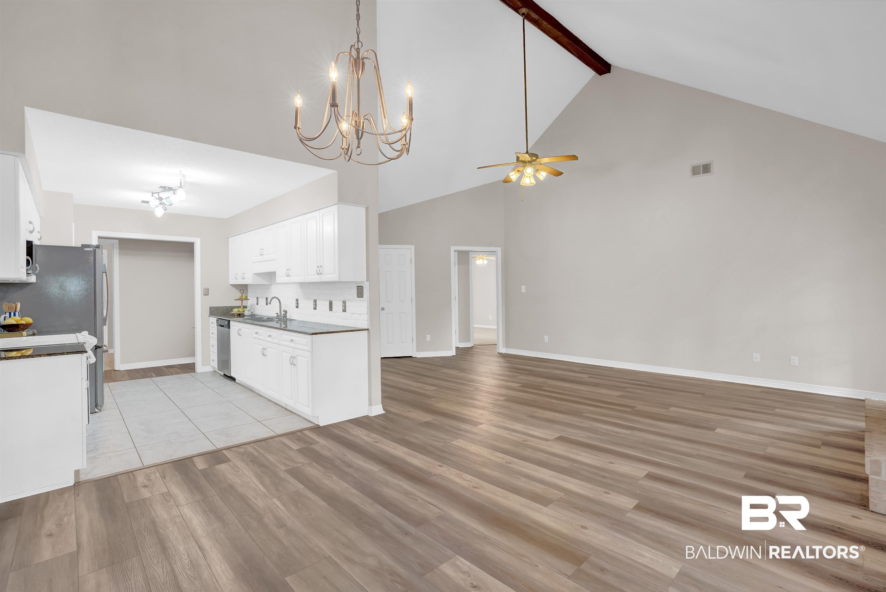 19741 Hunters Loop Fairhope, AL 36532 - Photo 11 of 42 Kitchen