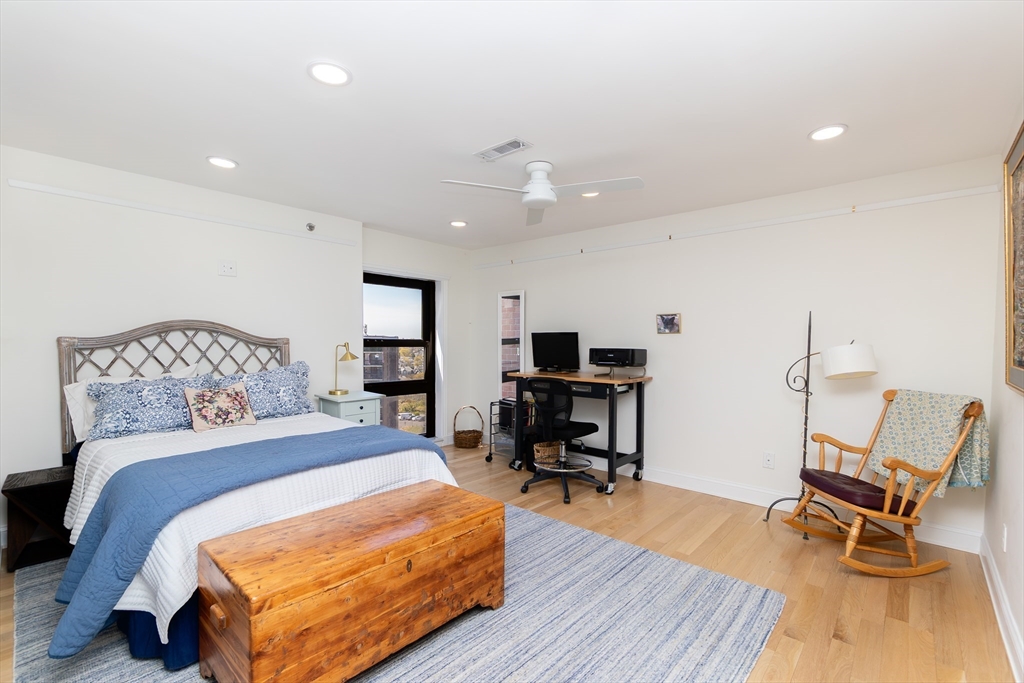1 Seal Harbor Road, Unit PH16 Winthrop, MA 02152 - Photo 24 of 32