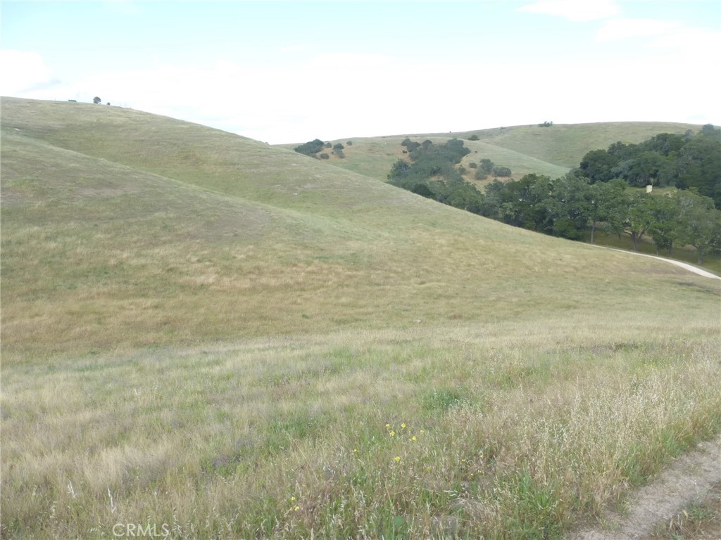 2750 Raptor Ridge Trail Templeton, CA 93465 - Photo 32 of 75