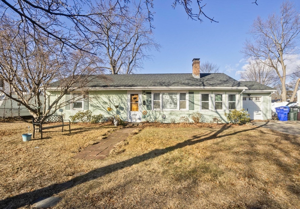 1722 Carew Street Springfield, MA 01104 - Photo 1 of 28 Gallery Image 1