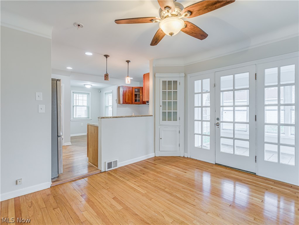 3933 Bushnell Road Cleveland, OH 44118 - Photo 10 of 29 Gallery Image 10