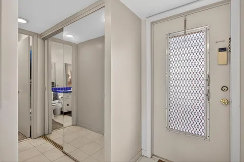 $72,000 | 5111 West Oakland Park Boulevard, Unit 105, Lauderdale Lakes, FL 33313