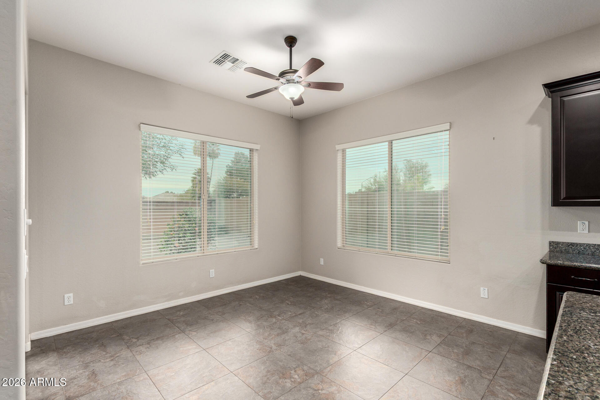 2960 East Derringer Way Gilbert, AZ 85297 - Photo 16 of 73 Kitchen