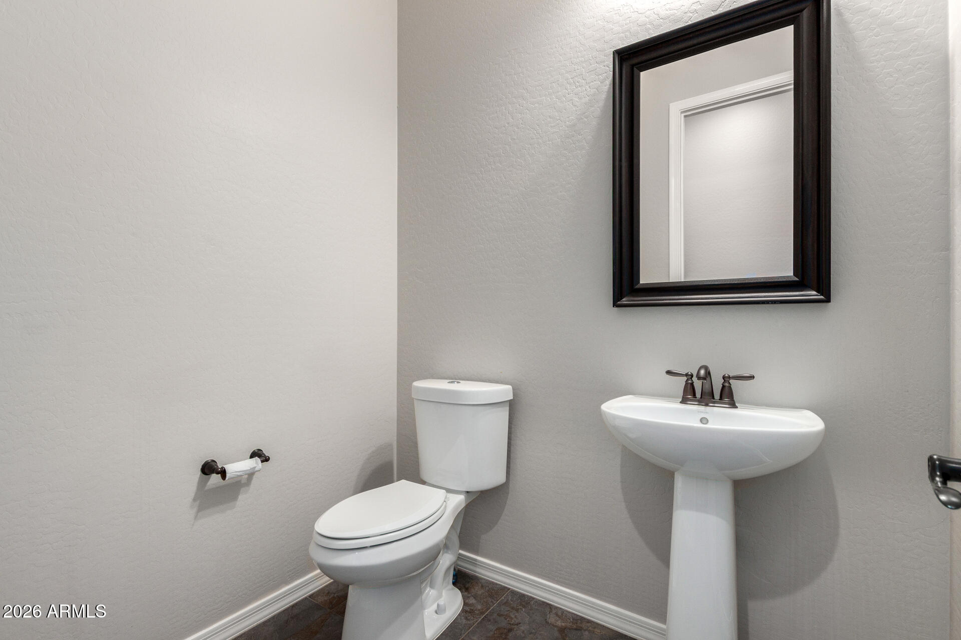 2960 East Derringer Way Gilbert, AZ 85297 - Photo 31 of 73 1/2 Bath